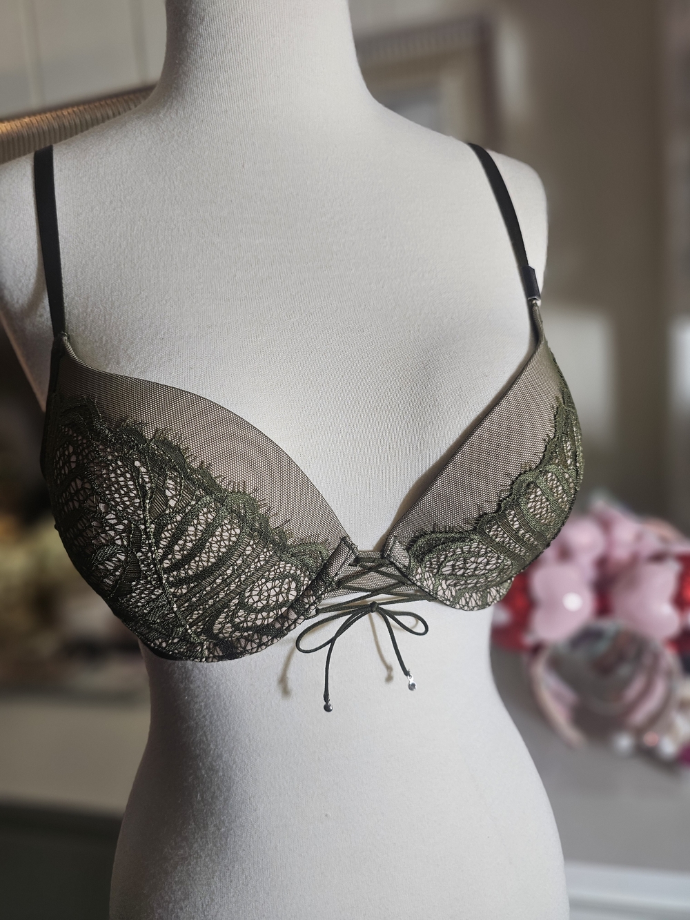 Victoria's Secret Olive Green Lace Push-Up Bra with Black Straps